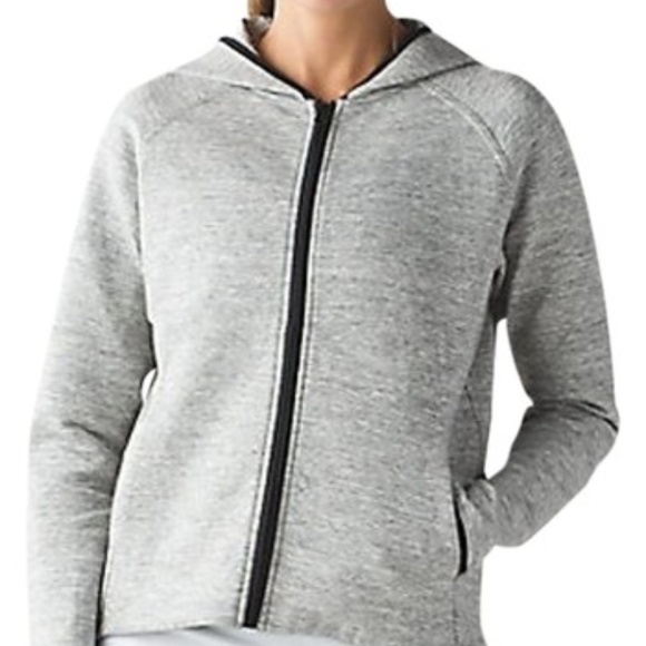 lululemon athletica Jackets & Blazers - LULULEMON Grey City Bound Hoodie Sz 4